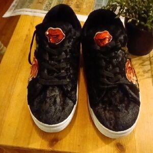 Rouge! Black Sneakers with Red Lip Accents